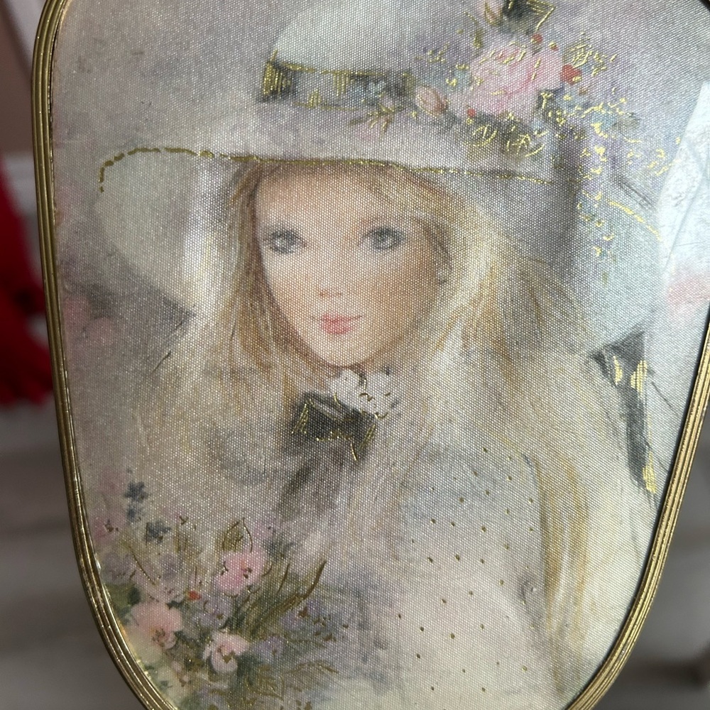 4/$100 handheld vintage portable Elegant Floral Portrait mirror 🤓